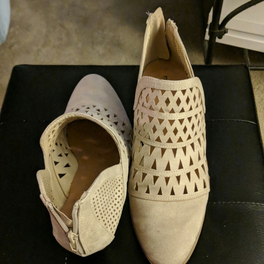 Booties - Picture 3 of 4